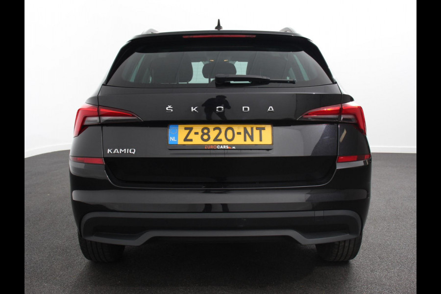 Škoda Kamiq 1.0 TSI 110pk DSG Blackline Navigatie Apple Carplay/Android Auto Adaptive Cruise Control Stoelverwarming Led Climatronic