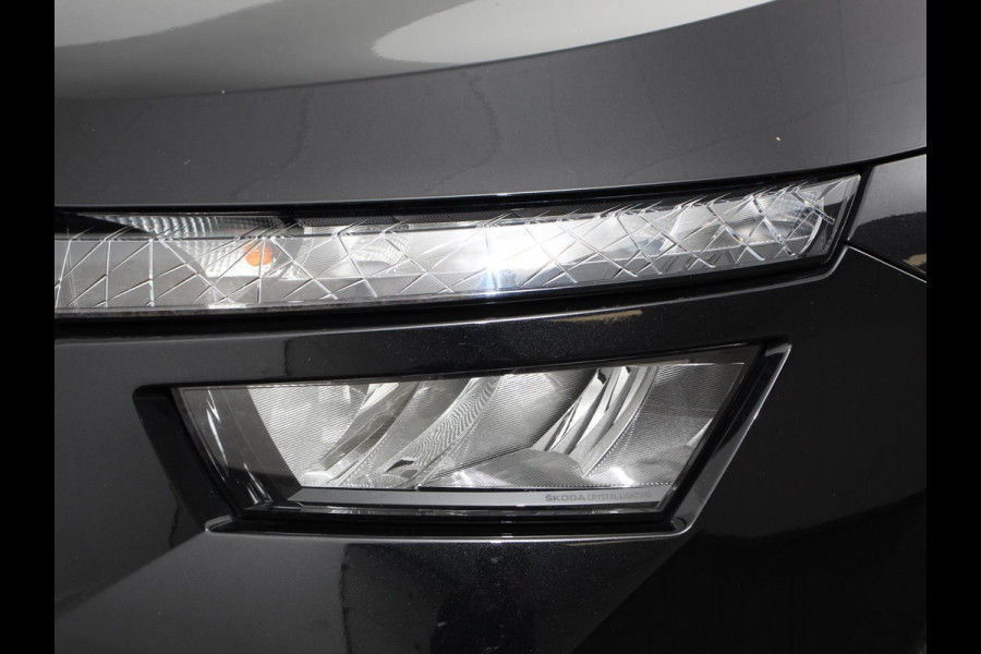 Škoda Kamiq 1.0 TSI 110pk DSG Blackline Navigatie Apple Carplay/Android Auto Adaptive Cruise Control Stoelverwarming Led Climatronic