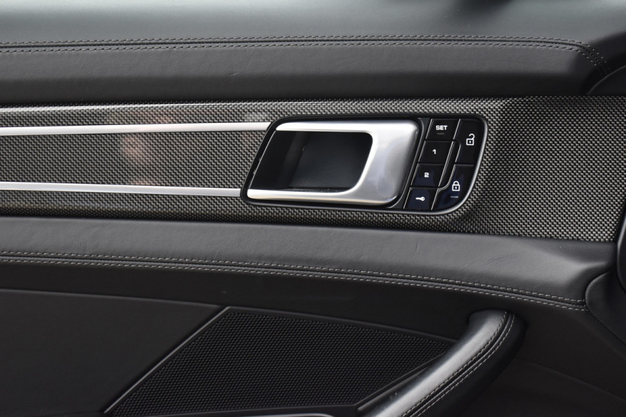 Porsche Panamera Sport Turismo 2.9 4 E-Hybrid SportDesign | Pano | ACC | 21'' Wielen | Matrix PDLS+ | Bose | Achterasbesturing | Head-Up | Stoelventilatie |