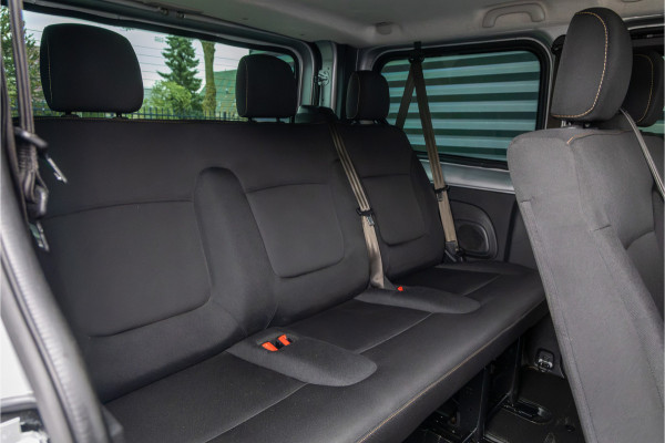 Renault Trafic Passenger 1.6 dCi L1H1 9 personen