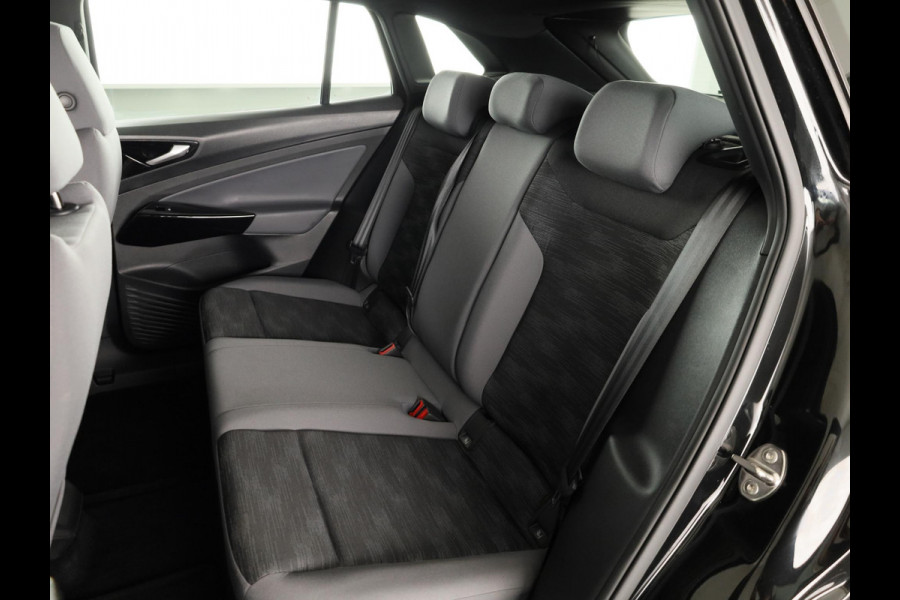 Volkswagen ID.4 Pro 77 kWh 204 pk | SOH 98% | Navigatie | Parkeersensoren | Adaptieve cruise control | Apple Carplay/Android Auto | LED koplampen |