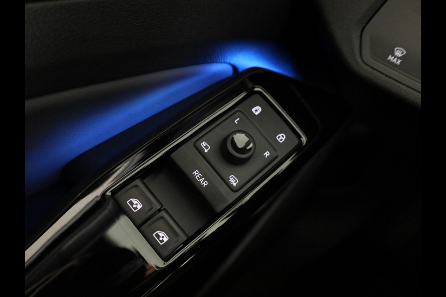 Volkswagen ID.4 Pro 77 kWh 204 pk | SOH 98% | Navigatie | Parkeersensoren | Adaptieve cruise control | Apple Carplay/Android Auto | LED koplampen |