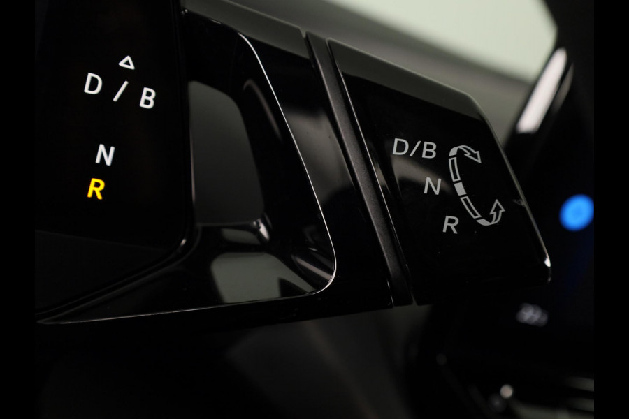 Volkswagen ID.4 Pro 77 kWh 204 pk | SOH 98% | Navigatie | Parkeersensoren | Adaptieve cruise control | Apple Carplay/Android Auto | LED koplampen |