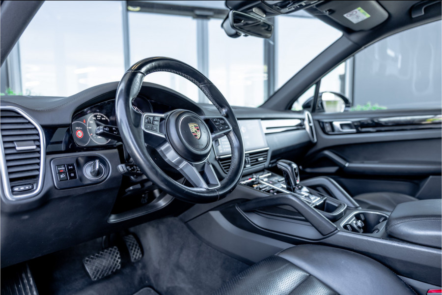 Porsche Cayenne 3.0 - Panorama | Luchtvering | Elek. Trekhaak | Stoelverwarming | ACC