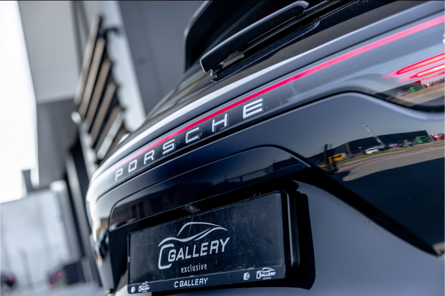 Porsche Cayenne 3.0 - Panorama | Luchtvering | Elek. Trekhaak | Stoelverwarming | ACC