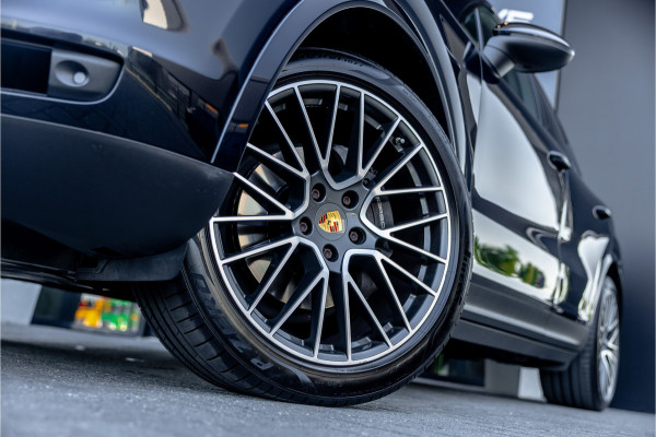 Porsche Cayenne 3.0 - Panorama | Luchtvering | Elek. Trekhaak | Stoelverwarming | ACC