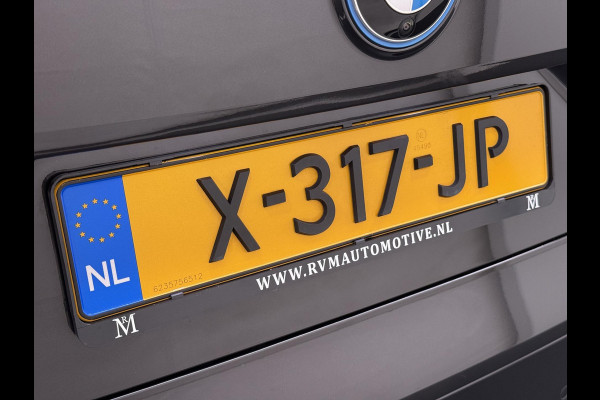 BMW iX xDrive40 Business Edition Plus 77 kWh SOH 100% | DRIVING ASSISTENT PROF. | STOEL + STUURVERWARMING EN MASSAGE| ELEKTRISCHE TREKHAAK| SKYLOUNGE | LASER|