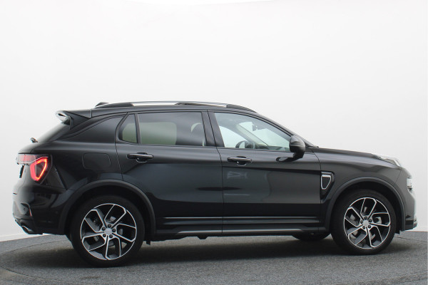 Lynk & Co 01 1.5 Plug-in Hybrid 360° Camera, Panoramadak, Apple Carplay, ACC, Keyless, PDC, LED, 20''