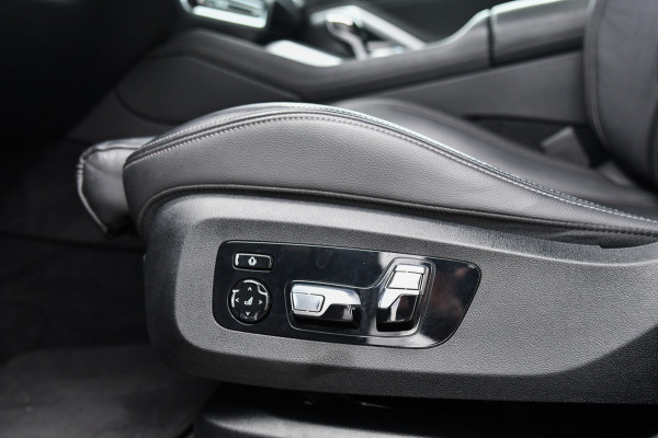 BMW X6 XDrive30d M-Sport, M-Seats, Pano, Laser, HUD, 360 3D, Assisted Driving, Memory!