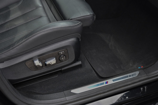 BMW X6 XDrive30d M-Sport, M-Seats, Pano, Laser, HUD, 360 3D, Assisted Driving, Memory!