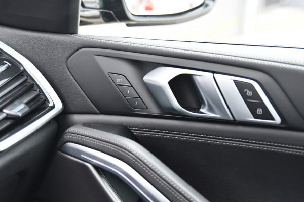 BMW X6 XDrive30d M-Sport, M-Seats, Pano, Laser, HUD, 360 3D, Assisted Driving, Memory!