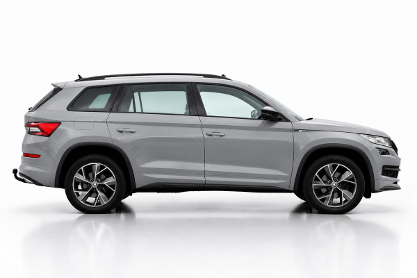 Škoda Kodiaq 1.5 TSI Sportline 7p. | PANORAMADAK | TREKHAAK | NAP | CANTON | STOELVERWARMING | DEALER ONDERHOUDEN
