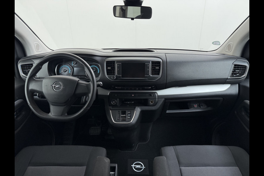 Opel Vivaro -e Zafira Life e Vivaro Combi Electric Zafira Electric L3 8-Personen L3 75 kWh Camera Apple Carplay Android Dual-ECC PDC-a+v Stoelv bordherkenning Cruise Control Led Keyless Priv.Glass Led Licht+Zichtpakket Spoorassist Dubbele Schuifdeur  Lengte 3 Grootste Accu-pakket 1.000kg Trekvermogen  € 67.000 nieuw !