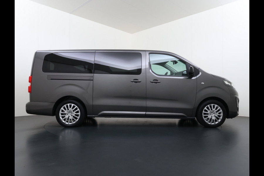 Opel Vivaro -e Zafira Life e Vivaro Combi Electric Zafira Electric L3 8-Personen L3 75 kWh Camera Apple Carplay Android Dual-ECC PDC-a+v Stoelv bordherkenning Cruise Control Led Keyless Priv.Glass Led Licht+Zichtpakket Spoorassist Dubbele Schuifdeur  Lengte 3 Grootste Accu-pakket 1.000kg Trekvermogen  € 67.000 nieuw !