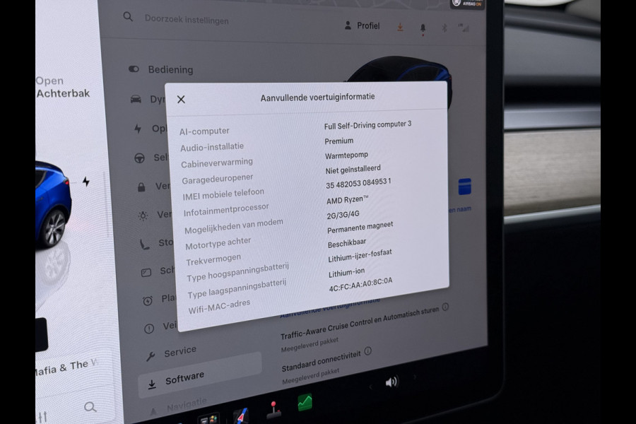 Tesla Model Y RWD 300PK LFP Accu Trekhaak Spoiler 20"lm Warmtepomp Leer PanoDak Navi Premium-Audio Ecc Adap.Cruise Camera's Traffic-Aware-Cruise+Sturen  AI FSD-3 Computer SOH 92% Stuur+Stoelverwarming Led Traffic-Aware Cruise Control Toybox Elek.Achterklep 1.600KG Trekgewicht 1e Eigenaar Origineel Nederlandse Auto