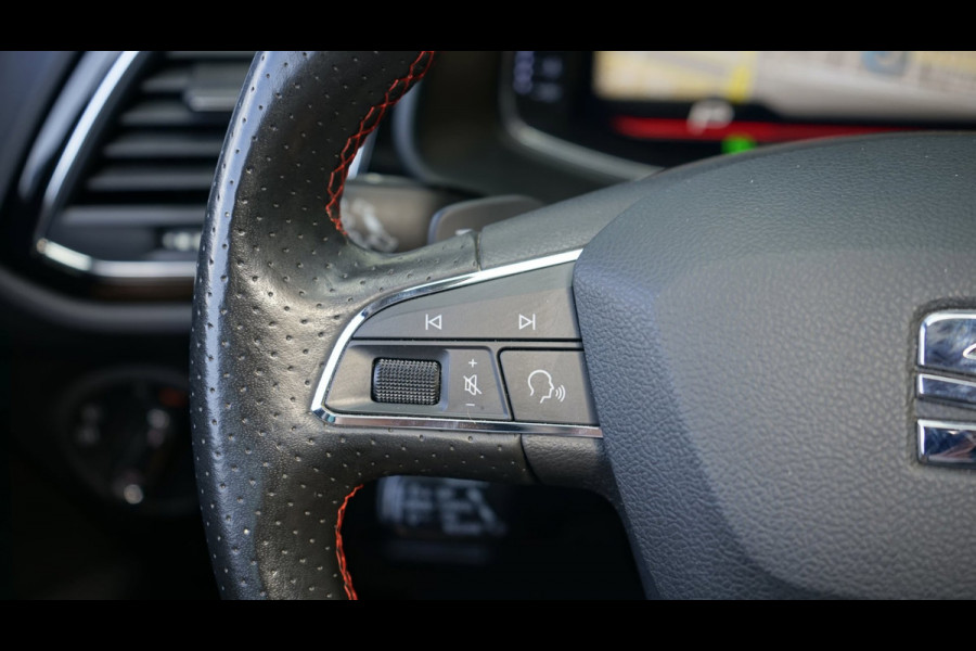 Seat Leon FR 2.0 TSI AUTOMAAT|ACC|BEATS|CAMERA|CLIMA|FULL LED|KEYLESS|LEDER|MODE|PANORAMA|VIRTUEEL|STOELVERWARMING