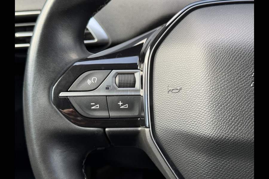 Peugeot 3008 BWJ 2021 | 1.2T 131PK Allure | CLIMA | NAVI | CARPLAY | CAMERA A | 18'' LMV | PRIVACY GLASS |