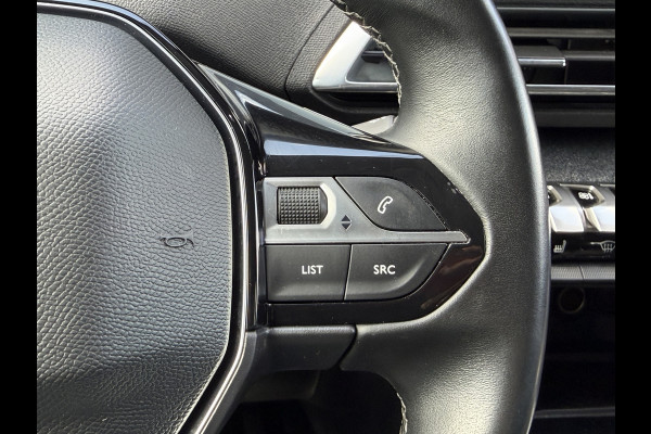 Peugeot 3008 BWJ 2021 | 1.2T 131PK Allure | CLIMA | NAVI | CARPLAY | CAMERA A | 18'' LMV | PRIVACY GLASS |