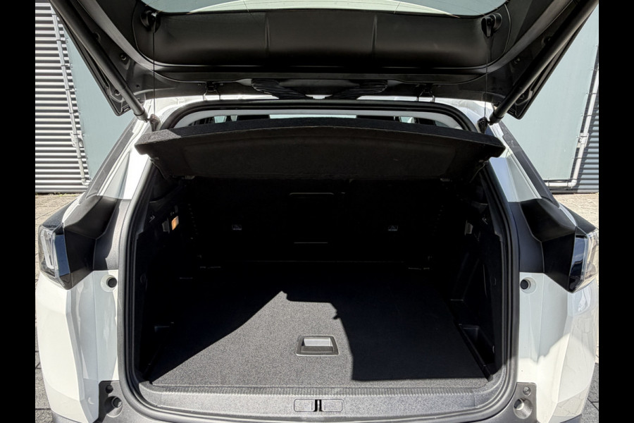 Peugeot 3008 BWJ 2021 | 1.2T 131PK Allure | CLIMA | NAVI | CARPLAY | CAMERA A | 18'' LMV | PRIVACY GLASS |