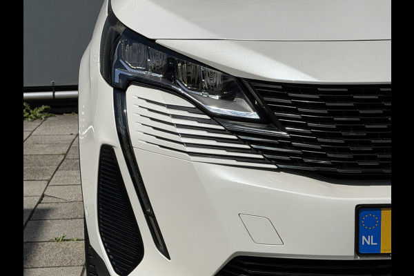 Peugeot 3008 BWJ 2021 | 1.2T 131PK Allure | CLIMA | NAVI | CARPLAY | CAMERA A | 18'' LMV | PRIVACY GLASS |