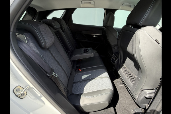 Peugeot 3008 BWJ 2021 | 1.2T 131PK Allure | CLIMA | NAVI | CARPLAY | CAMERA A | 18'' LMV | PRIVACY GLASS |