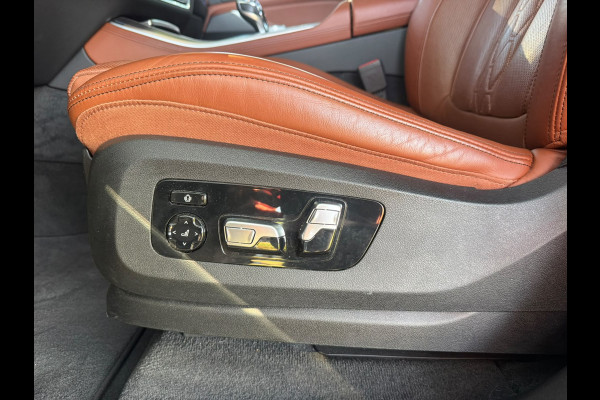 BMW X5 xDrive45e |High Ex|MSport|Pano|Laser|Merino|Dealer|4Wielsturing|DrivAss|
