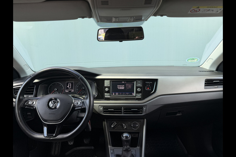 Volkswagen Polo BWJ 2019 | 1.6 TDI 96PK Comfortline | AIRCO | CRUISE | EL. PAKKET | LICHTMETAAL | BLUE TOOTH | DONKER GLAS |