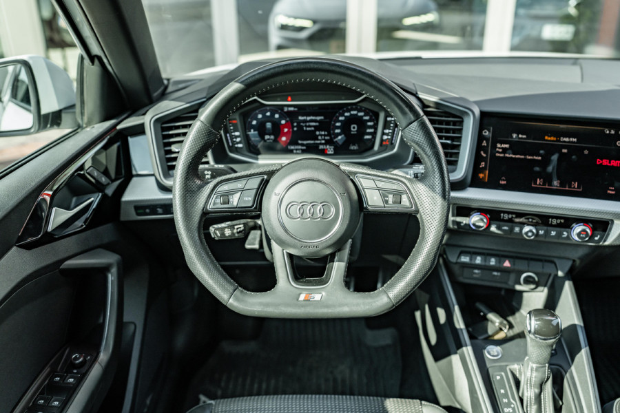 Audi A1 Sportback 40 TFSI S Line