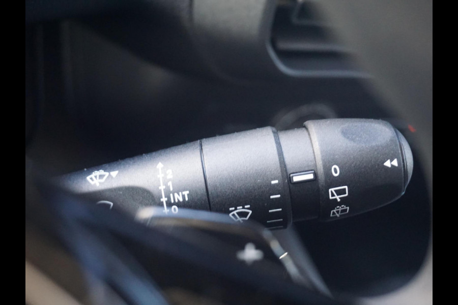 Peugeot e-Partner L1 50 kWh | camera | Apple Carplay/Android Auto  | laadruimtebetimmering | Comfort stoelen | rijklaarprijs
