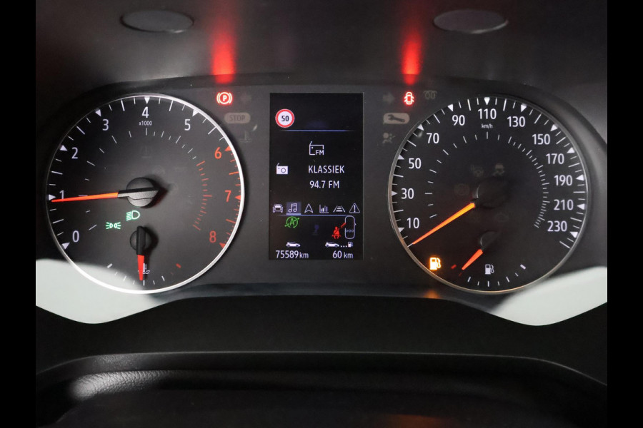 Renault Captur 1.0 TCe 100 Intens . GARANTIE TOT 02-2030* . NAVIGATIE . PARKEERSENSOREN ACHTER . CRUISE CONTROL .