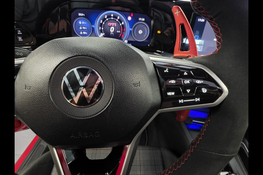 Volkswagen Golf 2.0 TSI GTI – 245 PK – Automaat – Pano – Camera – CarPlay