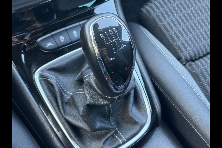 Opel Astra 1.2 Launch Elegance 2e Eigenaar,Camera,Stoelverw-Stuurverw,110pk,Navi,Carplay,Halfleder,Elekt.Stoel,6 Bak,Clima,Cruise,Lm velgen,Pdc V+A,N.A.P,Net beurt gehad,Apk tot 09-2028