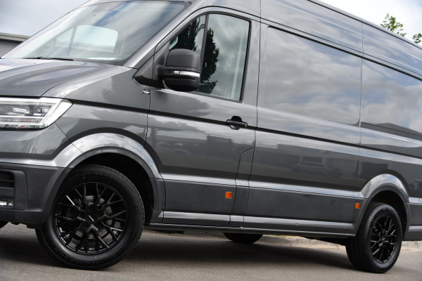 Volkswagen Crafter 35 2.0 TDI L3H3 PB Edition Camera, Adaptieve Cruise, Carplay, LED, Clima, 177pk, Automaat, Voorruit verwarming, Massage stoel, Uniek!