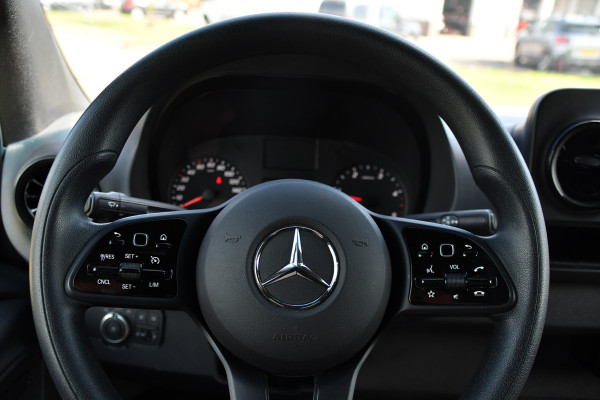 Mercedes-Benz Sprinter 317 1.9 CDI L2H2 RWD PB Edition Camera, Cruise, Carplay, 170pk, Standkachel, Stoelverwarming, Geveerde stoel, Sensoren, Uniek!