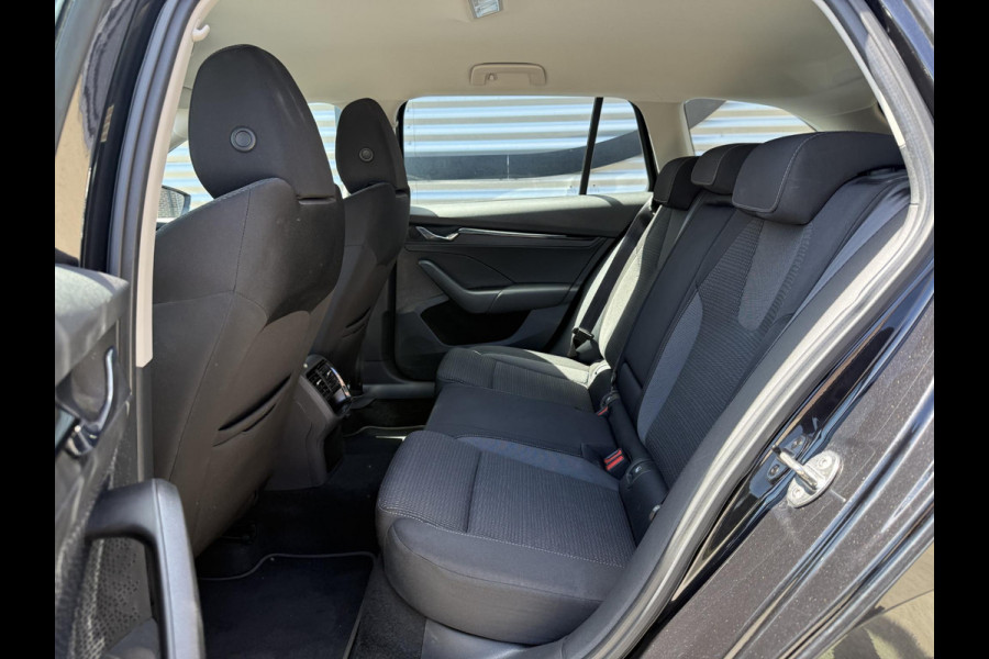 Škoda Octavia Combi 1.0 TSI Business Edition 2e Eigenaar|Clima|Cruise|Carplay|Elek achterklep|PDC V+A|N.A.P|APK tot 12-2026
