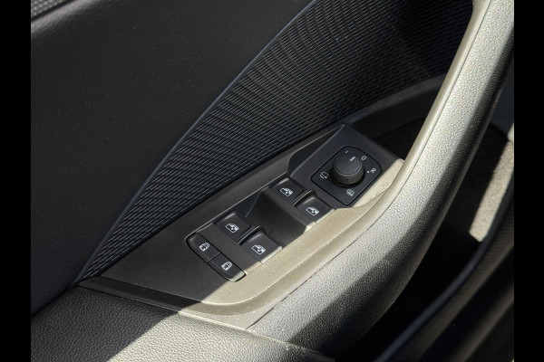 Škoda Octavia Combi 1.0 TSI Business Edition 2e Eigenaar|Clima|Cruise|Carplay|Elek achterklep|PDC V+A|N.A.P|APK tot 12-2026