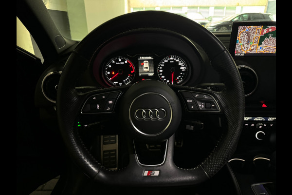 Audi A3 Limousine 1.5 TFSI CoD Sport 2X S Line Origineel NL