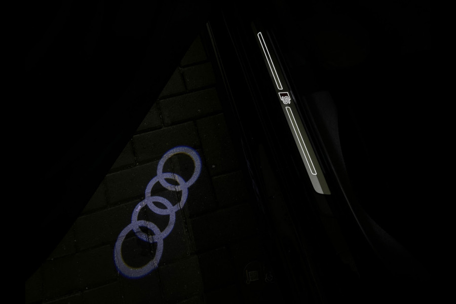 Audi A3 Limousine 1.5 TFSI CoD Sport 2X S Line Origineel NL