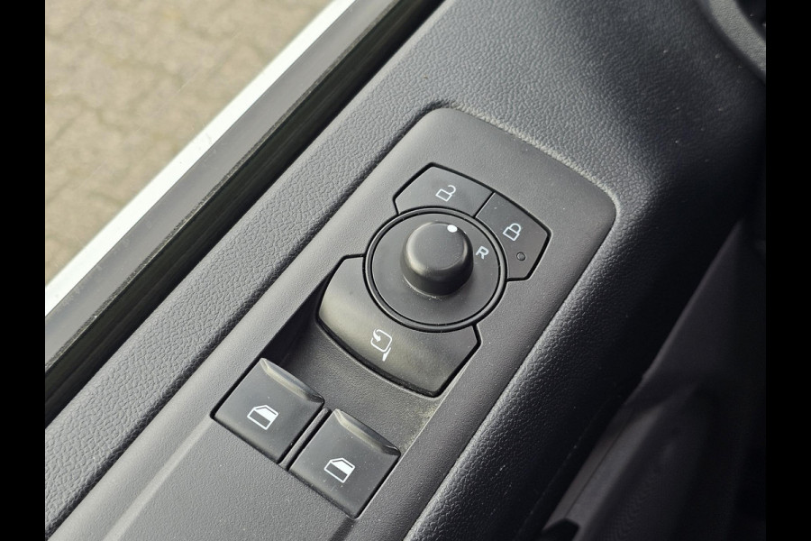 Ford Transit Custom 320 2.0 TDCI L1H1 Trend 136pk | AWD | 4x4 | Adaptieve cruise control | Achteruitrijcamera | Navigatiesysteem |