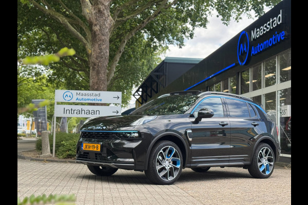 Lynk & Co 01 1.5 Pano 360Cam Infinity Zwarte hemel Lage KMS