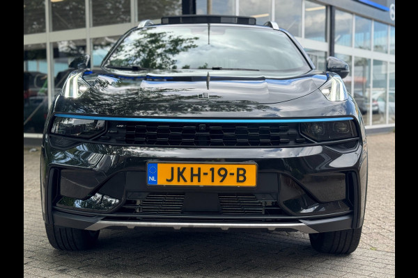 Lynk & Co 01 1.5 Pano 360Cam Infinity Zwarte hemel Lage KMS