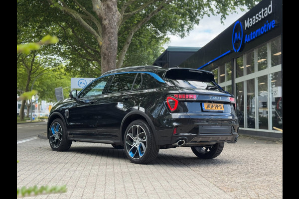 Lynk & Co 01 1.5 Pano 360Cam Infinity Zwarte hemel Lage KMS