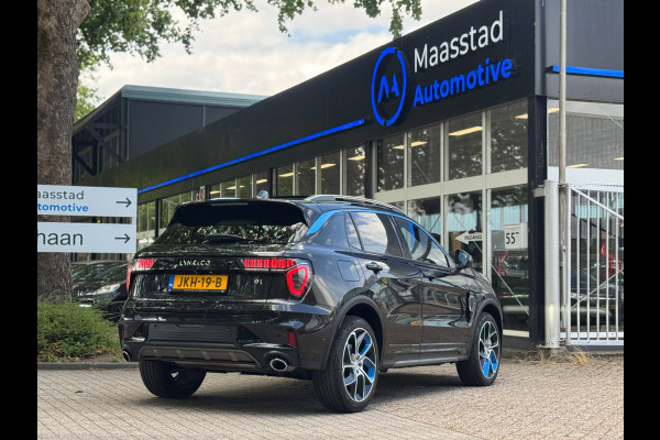 Lynk & Co 01 1.5 Pano 360Cam Infinity Zwarte hemel Lage KMS
