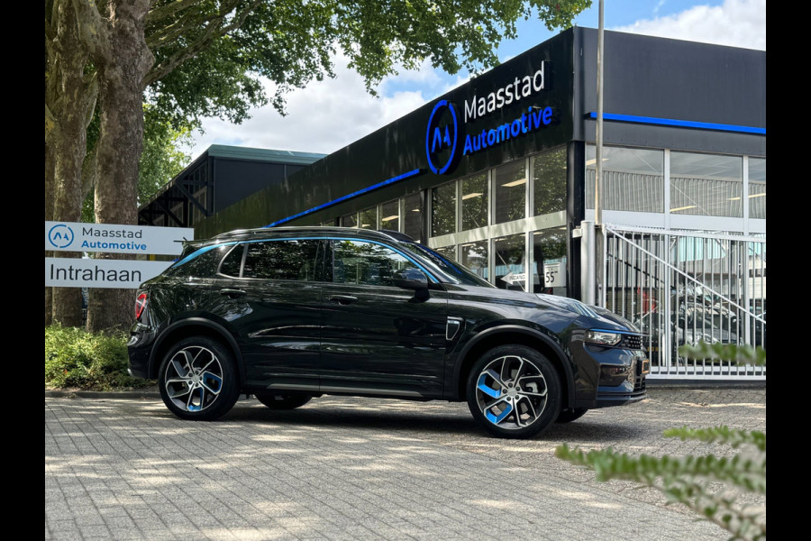Lynk & Co 01 1.5 Pano 360Cam Infinity Zwarte hemel Lage KMS