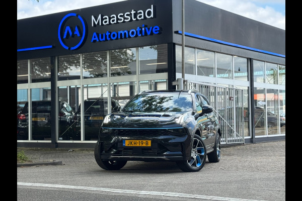 Lynk & Co 01 1.5 Pano 360Cam Infinity Zwarte hemel Lage KMS