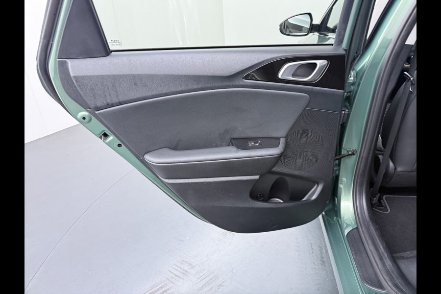 Kia Ceed Sportswagon 1.0 T-GDi MHEV DynamicPlusLine - Climate Control - Cruise Control - DAB- Apple Carplay/Android Auto - Navigatie - Stoel/Stuurverwarming - Fabrieksgarantie tot 09-2031