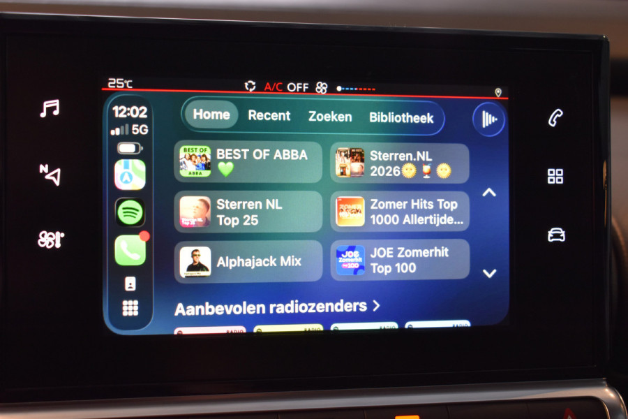 Citroën C4 Cactus 1.2 PureTech Feel Trekhaak Navi Stoelverwarming
