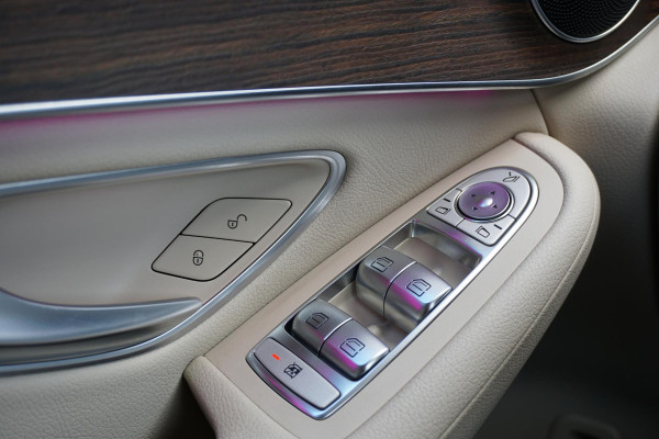 Mercedes-Benz GLC 300e 4MATIC Business Solution Luxury + 360 CAMERA / LEDER