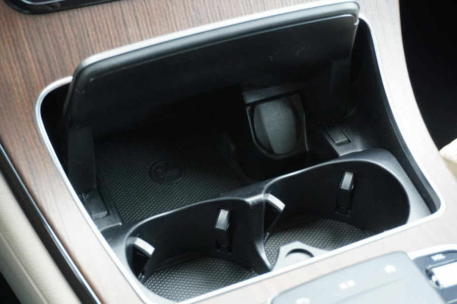 Mercedes-Benz GLC 300e 4MATIC Business Solution Luxury + 360 CAMERA / LEDER