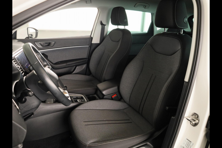 Seat Ateca 1.0 TSI Style Business Intense 81kw / 110pk | Navigatiesysteem 23.4 cm | Achteruitrijcamera | Climat control | Virtual cockpit | Park assist